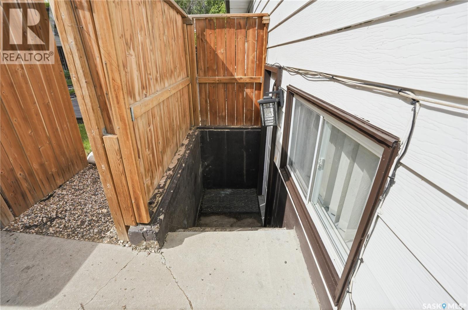 135 Penryn Crescent, Saskatoon, SK