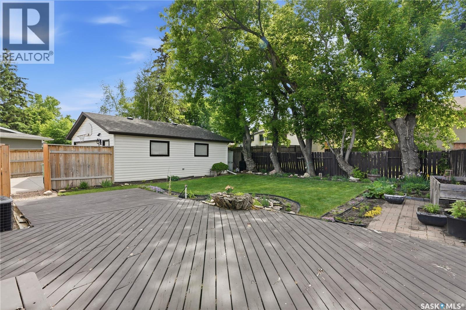 135 Penryn Crescent, Saskatoon, SK