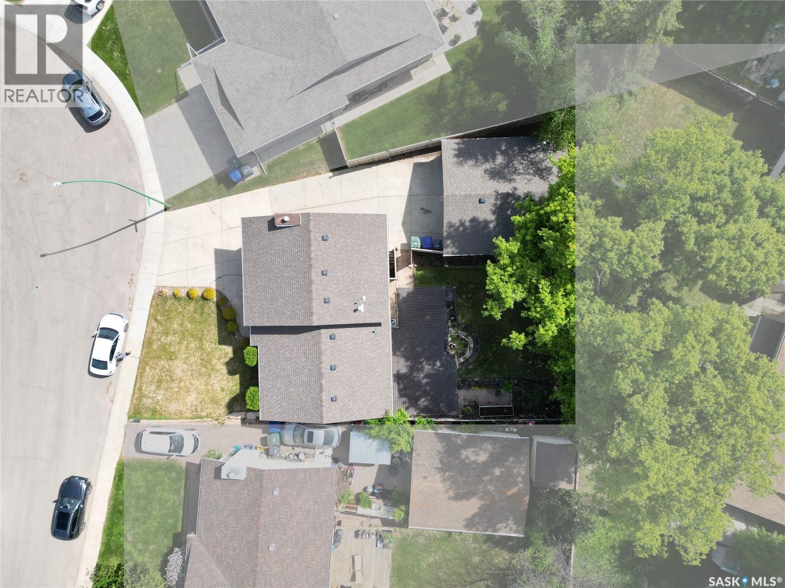 135 Penryn Crescent, Saskatoon, SK