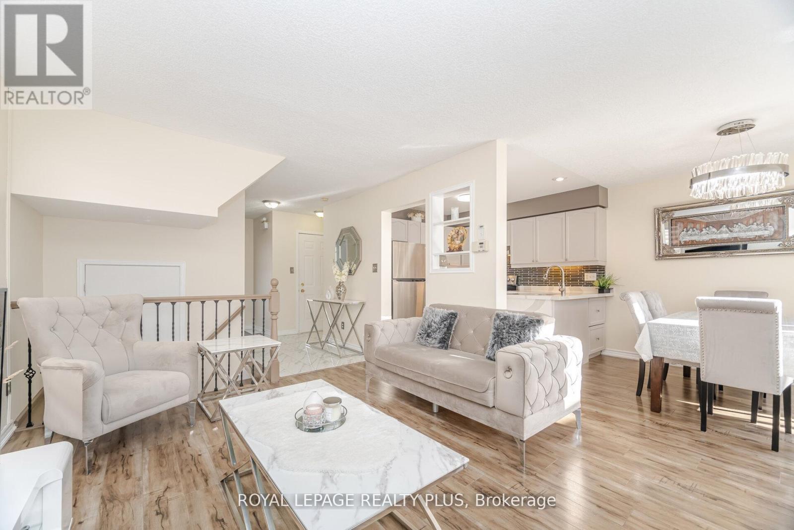 35 Jerry Drive, Cambridge, ON