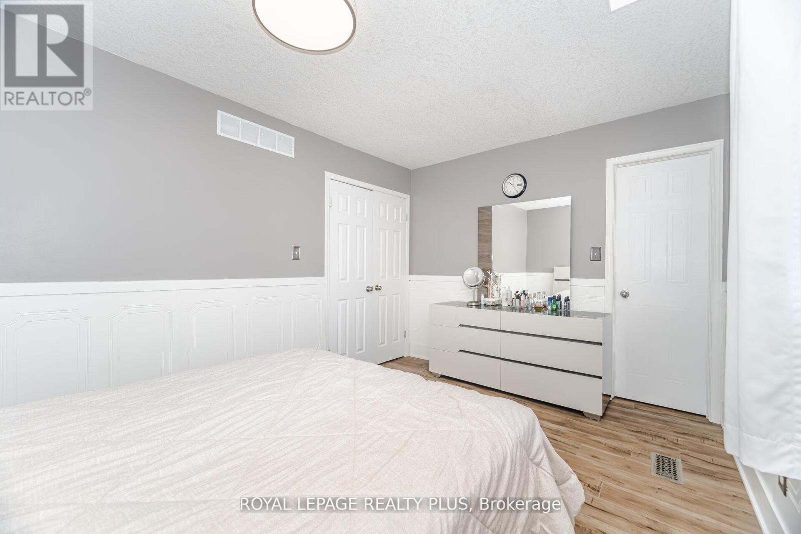 35 Jerry Drive, Cambridge, ON