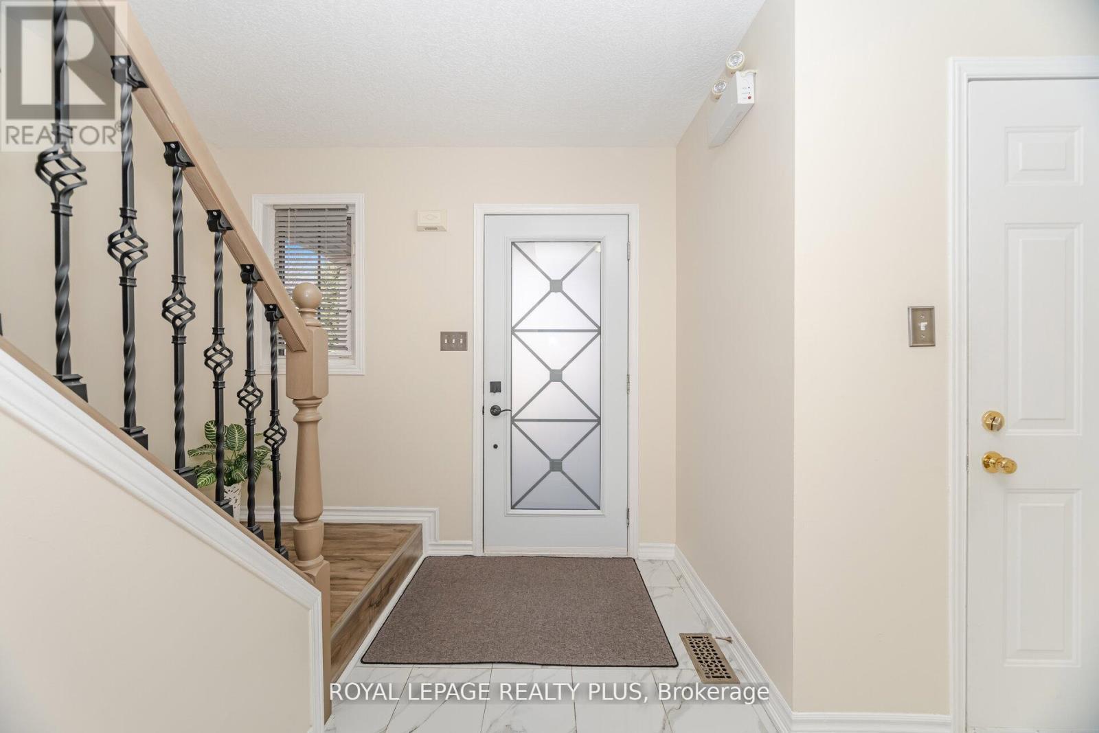 35 Jerry Drive, Cambridge, ON