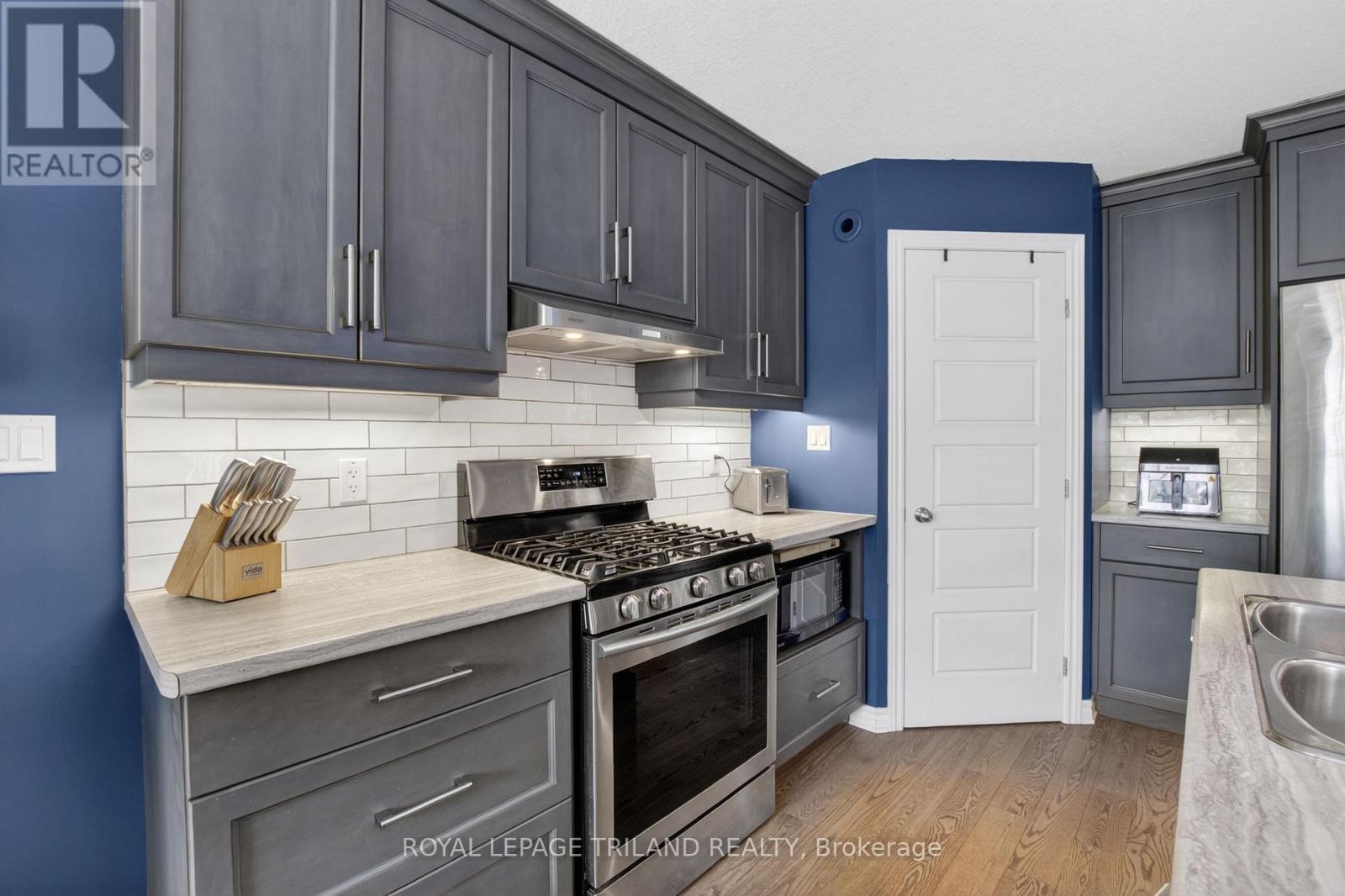 17 Bridle Path, St. Thomas, ON