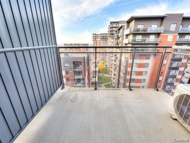 Balcony - 802-1900 Rue Émile-Martineau, Laval (Laval-Des-Rapides), QC