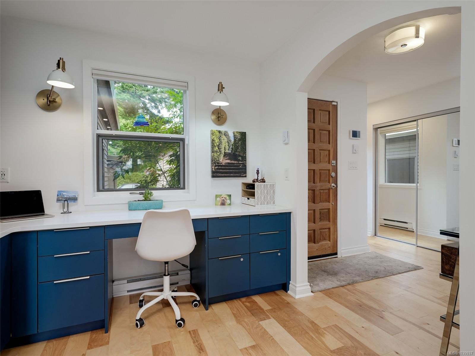 #29-2353 Harbour Rd, Sidney, BC