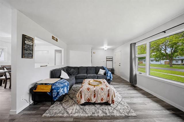 5 Regina Pl, Winnipeg, MB
