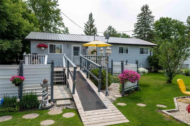 543 Silverdale Ave, Winnipeg Beach, MB