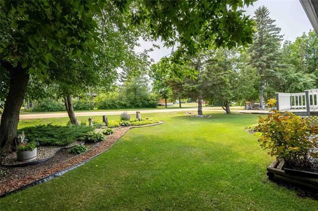 543 Silverdale Ave, Winnipeg Beach, MB