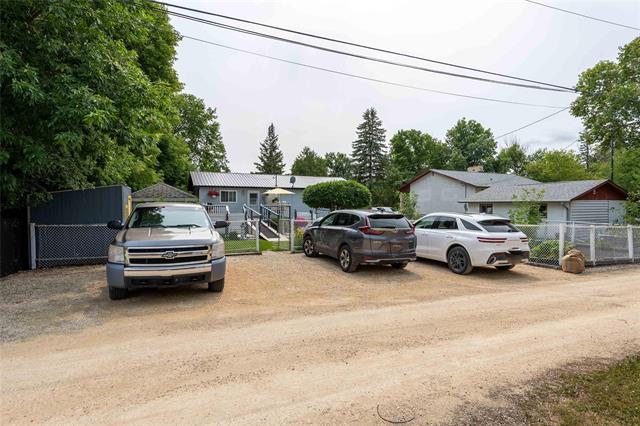 543 Silverdale Ave, Winnipeg Beach, MB