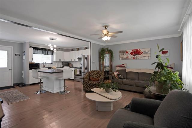 543 Silverdale Ave, Winnipeg Beach, MB