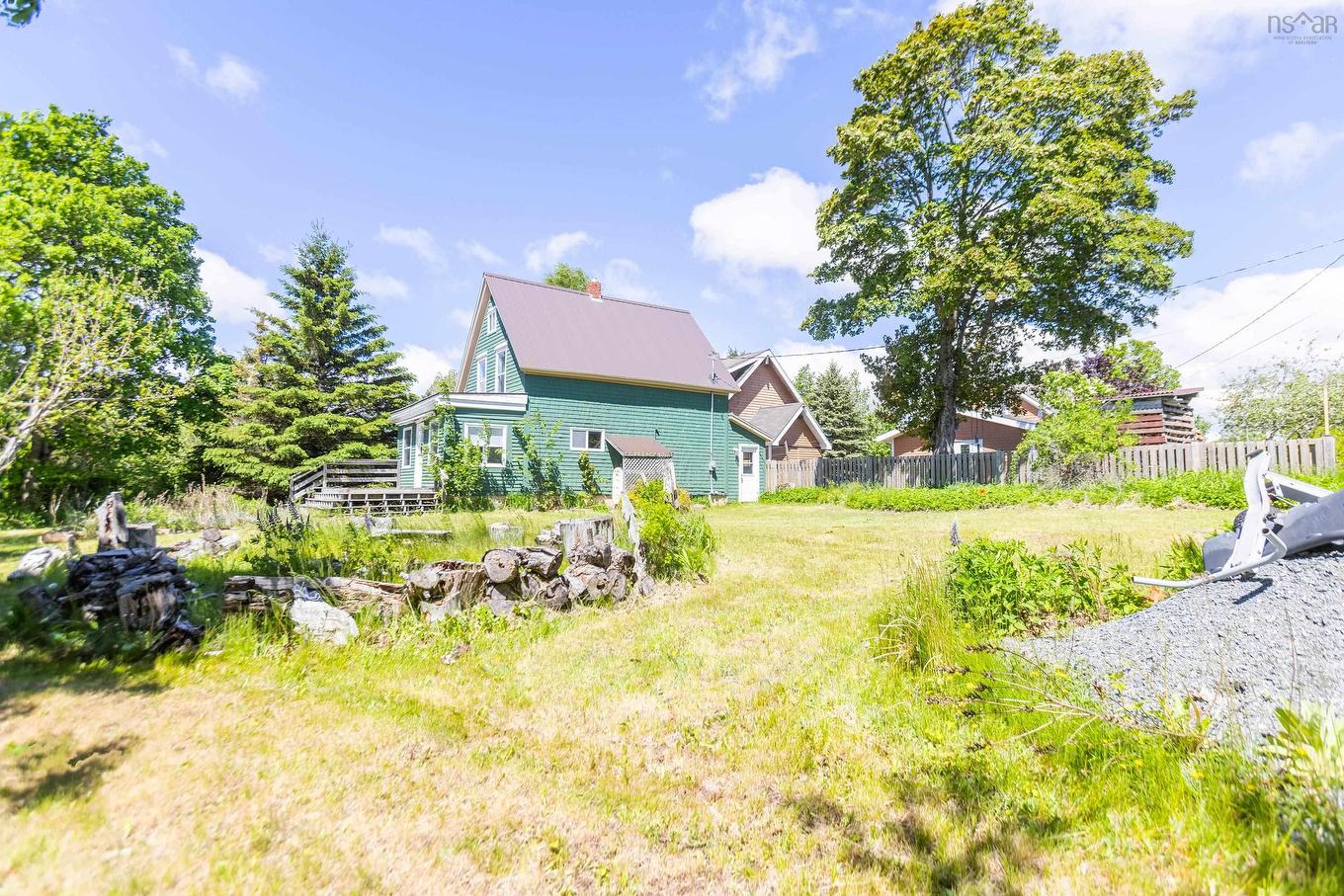 1 Moore Street, Parrsboro, NS