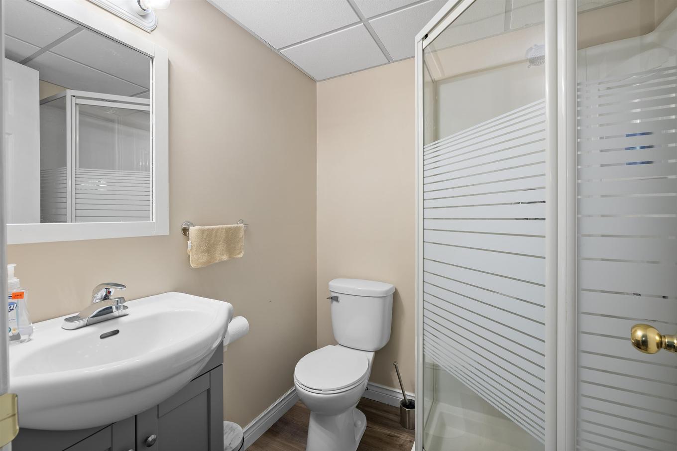 2 Laura Lane, Stratford, PE