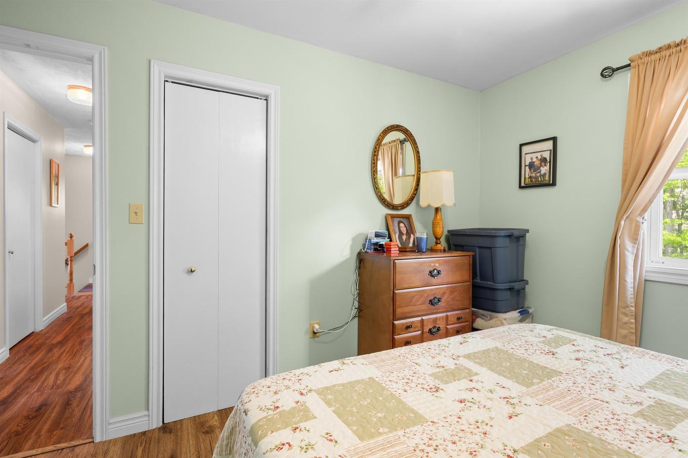 2 Laura Lane, Stratford, PE