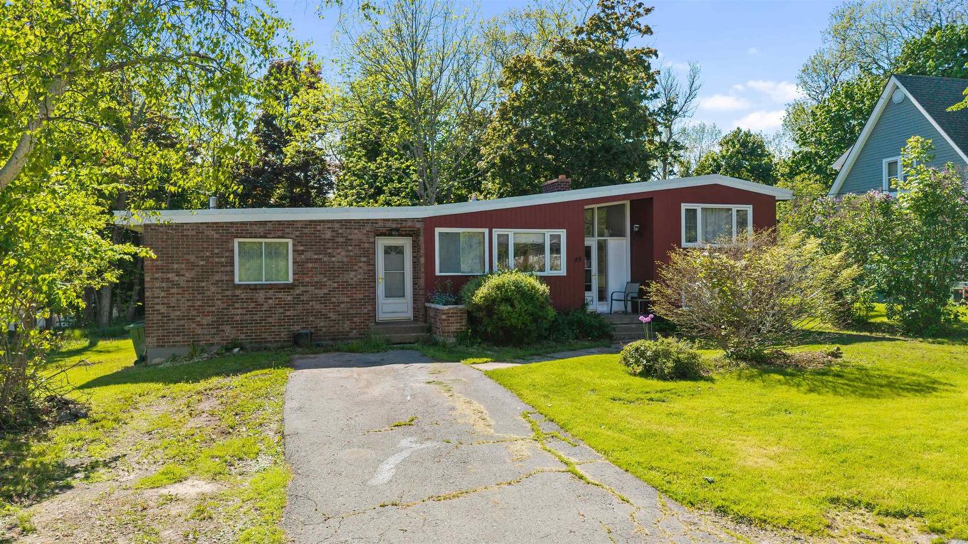 45 Patterson Street, Pictou, NS