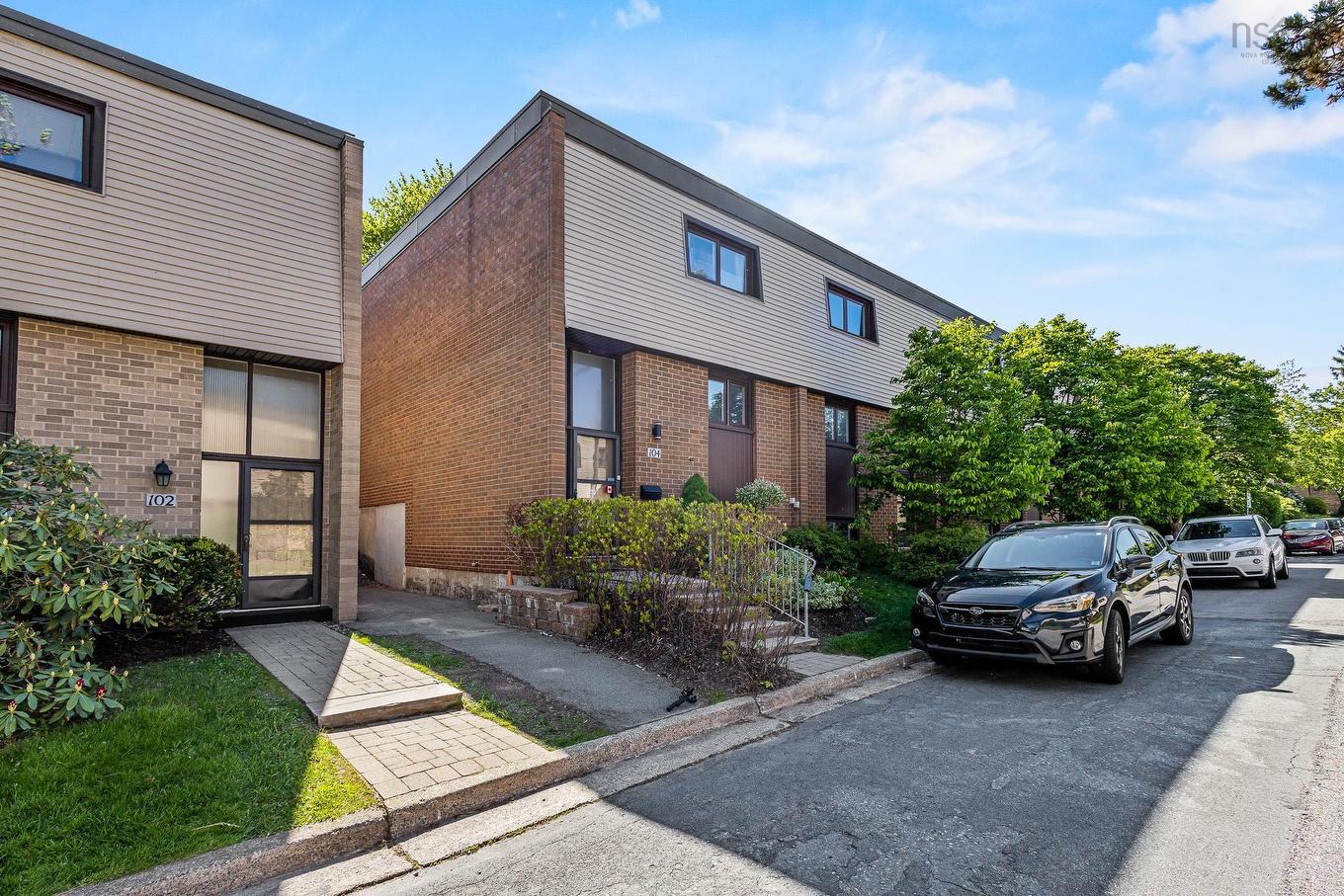104 Forestside Crescent, Halifax, NS