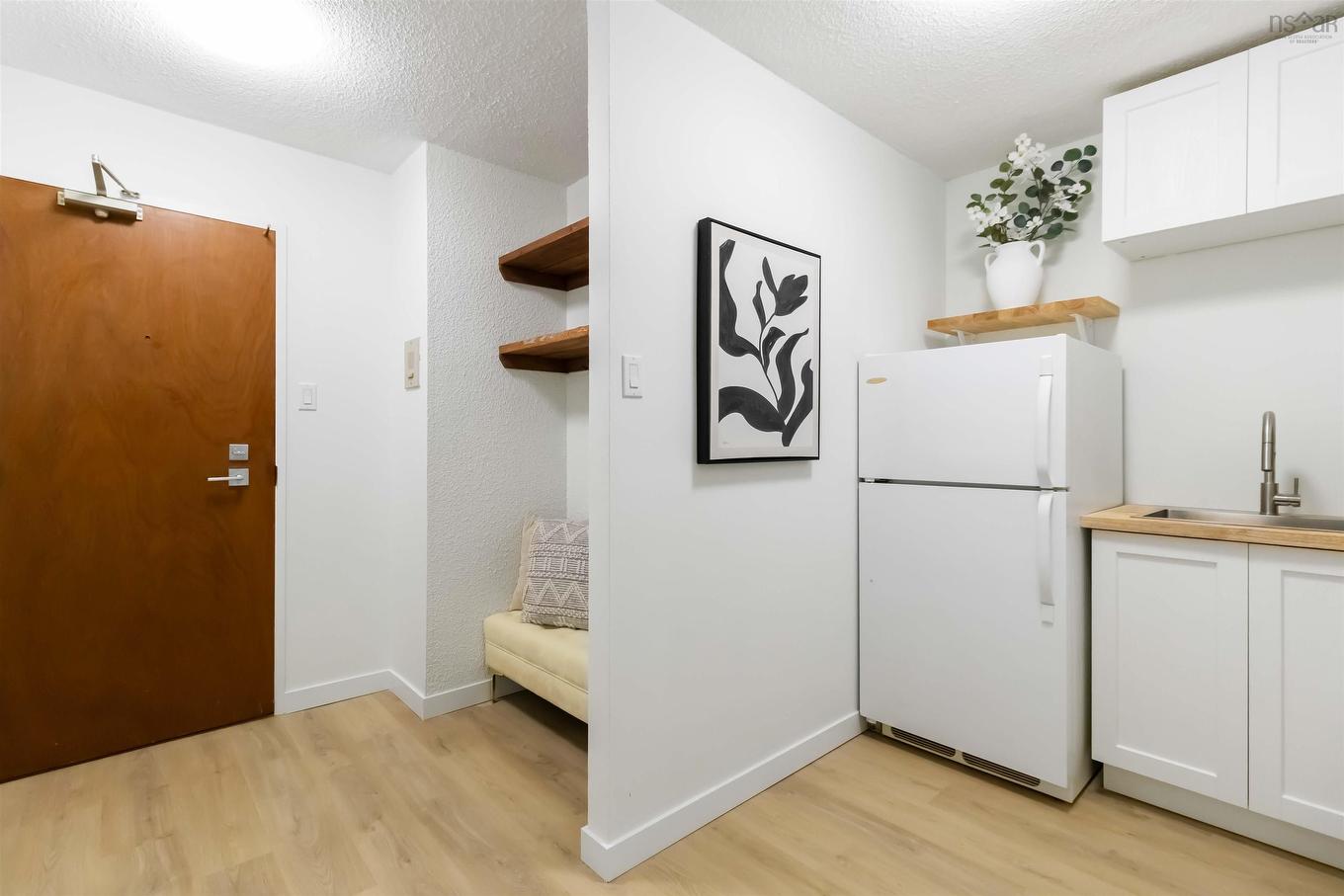 1105 5572 North Ridge Road, Halifax, NS