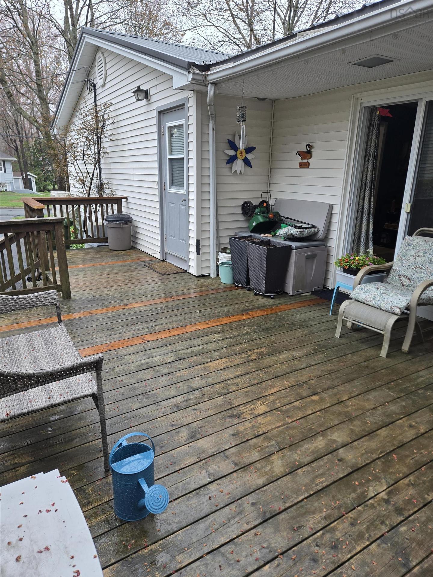 27 Smith Avenue, Bridgewater, NS