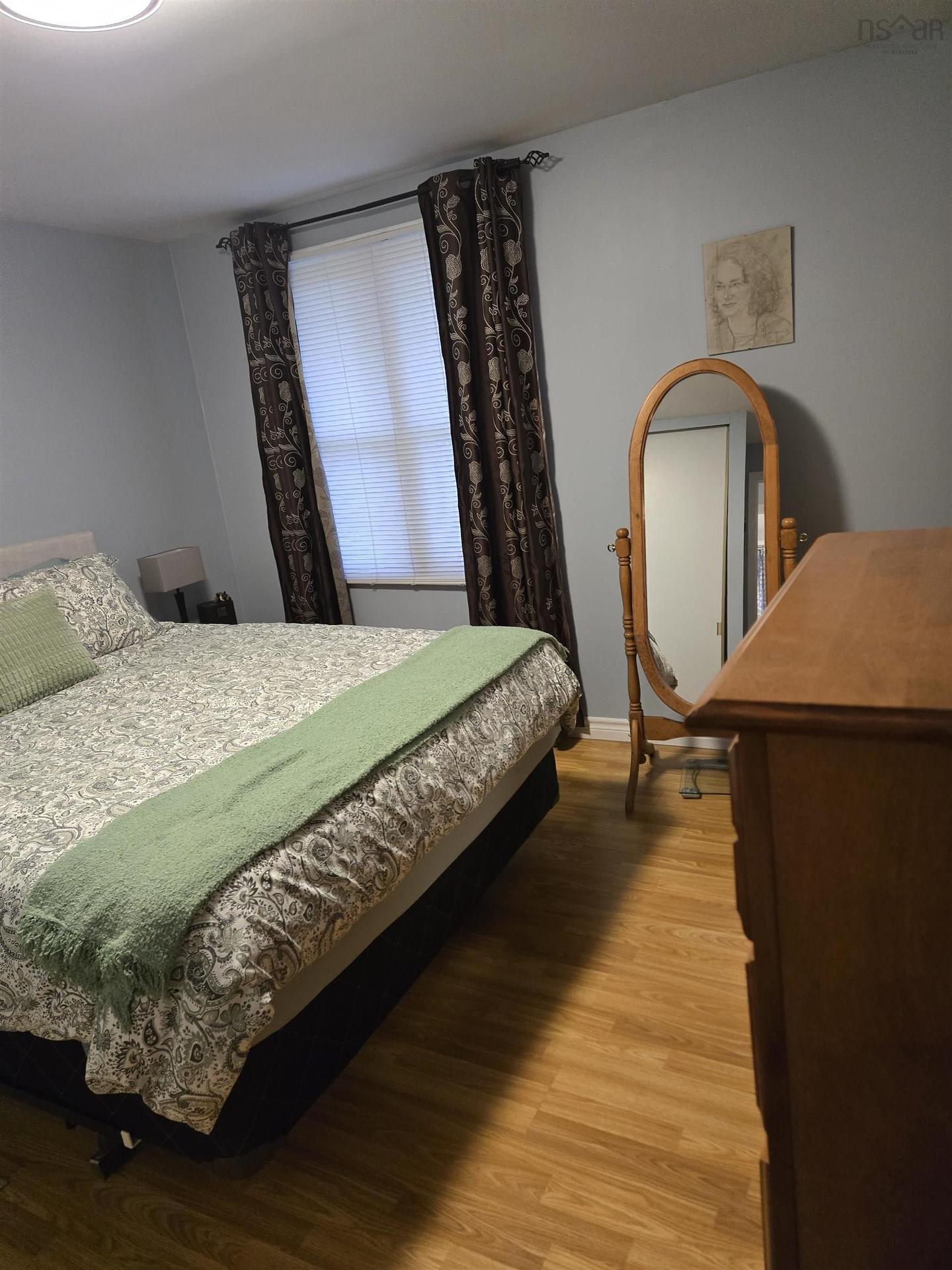 27 Smith Avenue, Bridgewater, NS