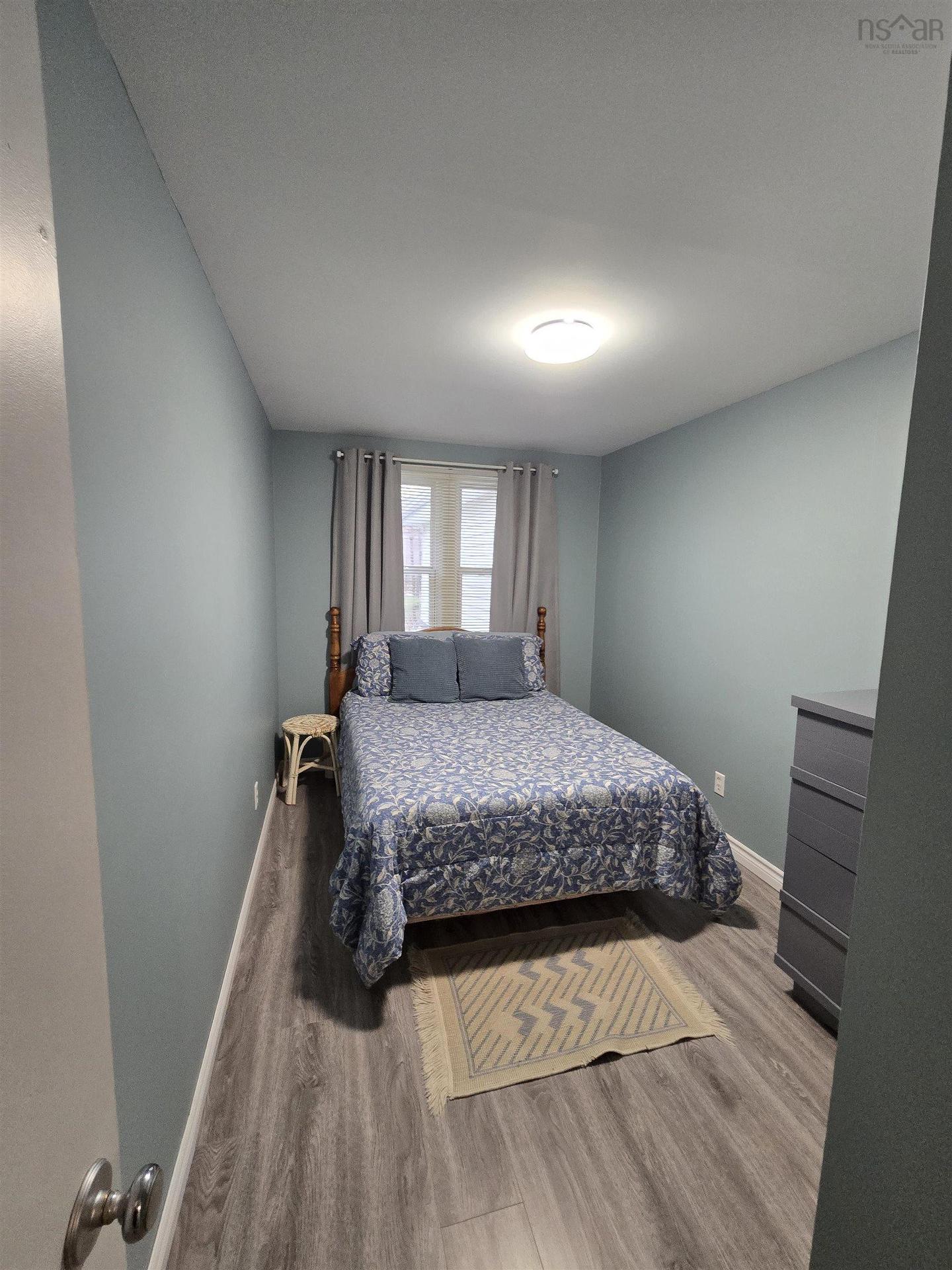 27 Smith Avenue, Bridgewater, NS