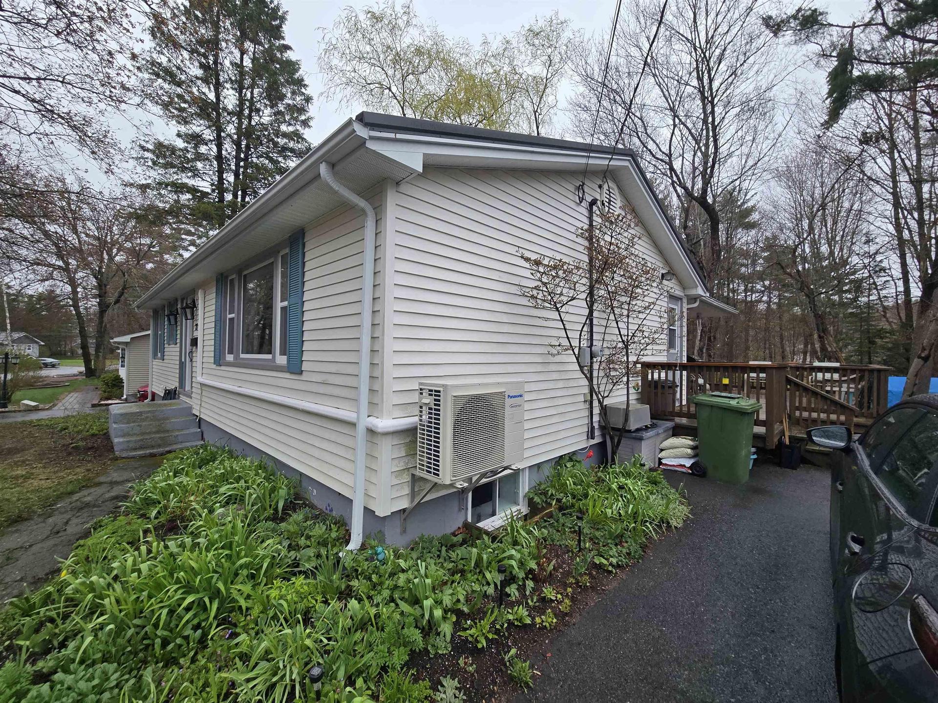27 Smith Avenue, Bridgewater, NS