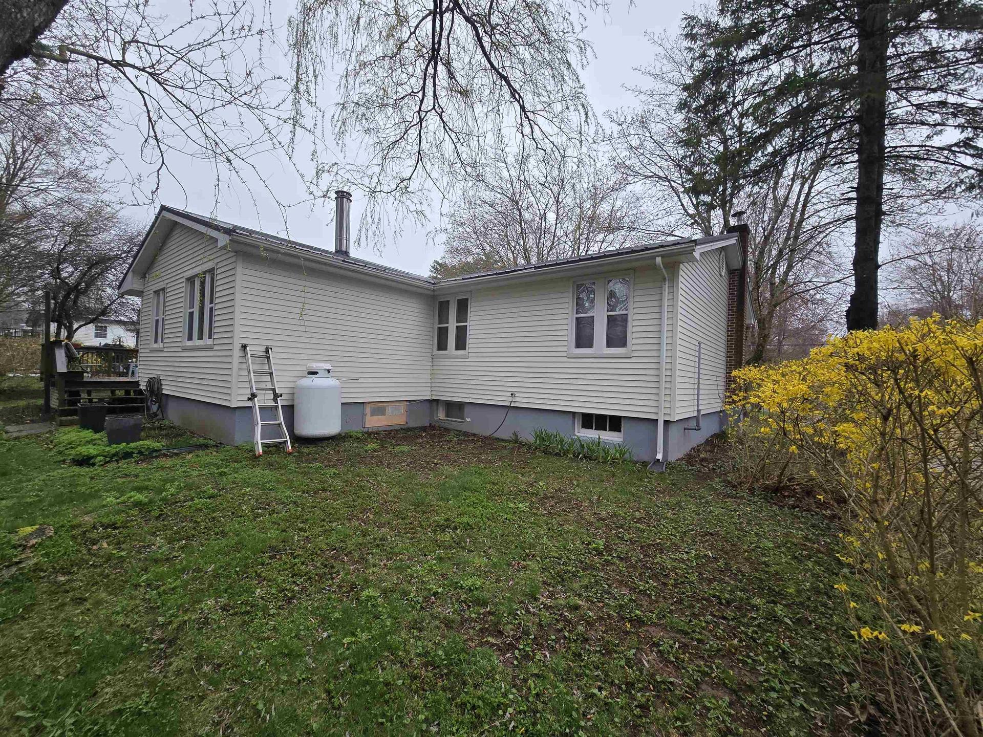 27 Smith Avenue, Bridgewater, NS