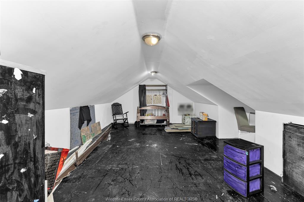 2377 Arthur, Windsor, ON