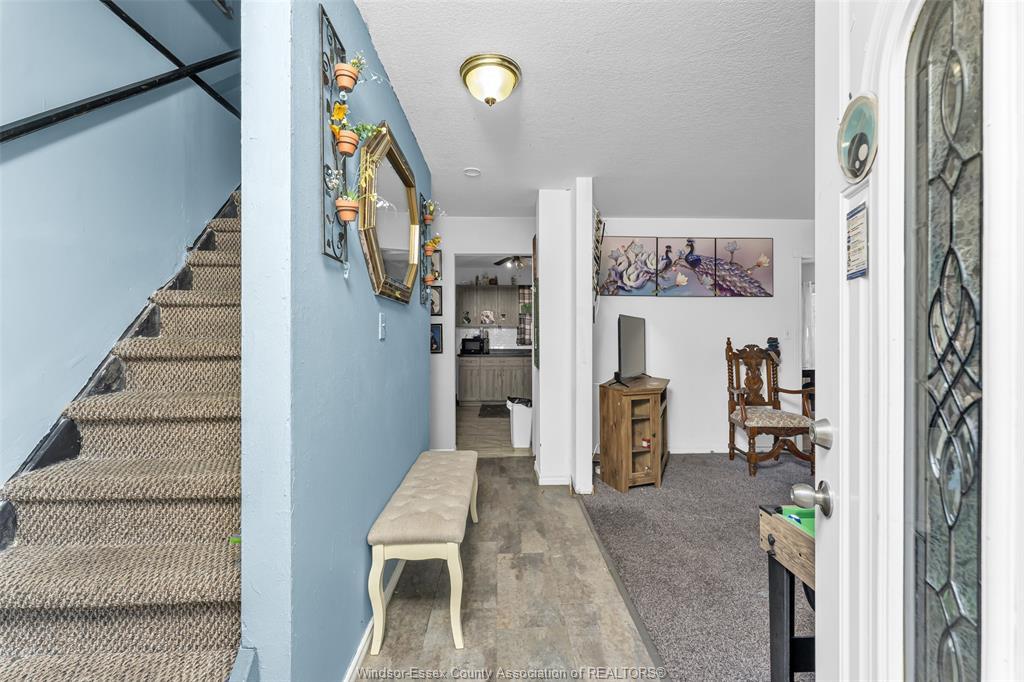 2377 Arthur, Windsor, ON