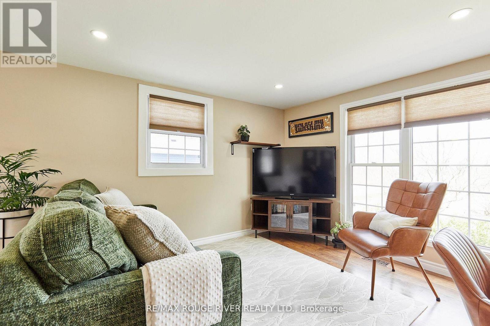 80 Davidge Drive, Scugog, ON