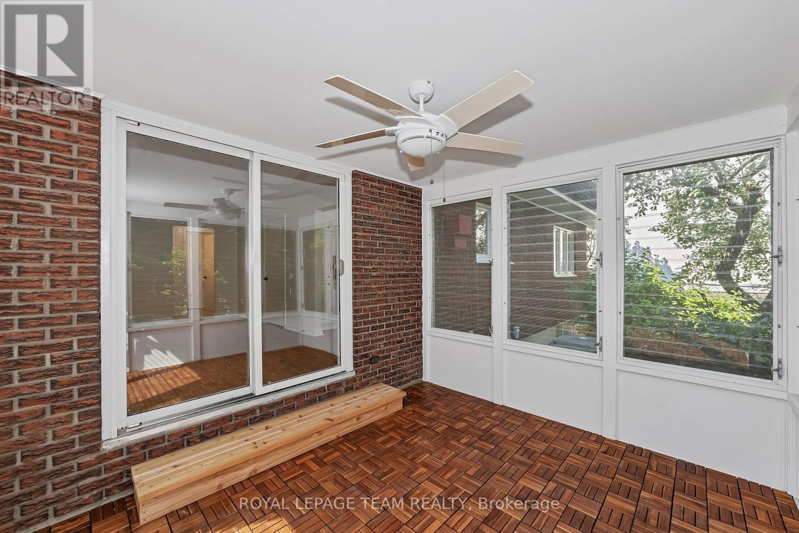 1825 Yale Avenue, Ottawa, ON