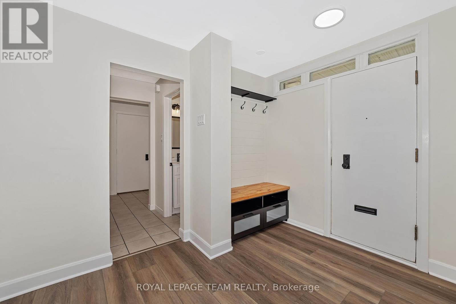 1825 Yale Avenue, Ottawa, ON