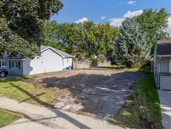 710 ALEXANDRA Avenue Point Edward, ON N7V 1E4