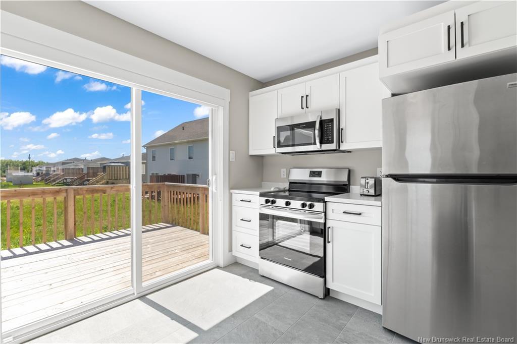 100 Macintosh Blvd, Moncton, NB