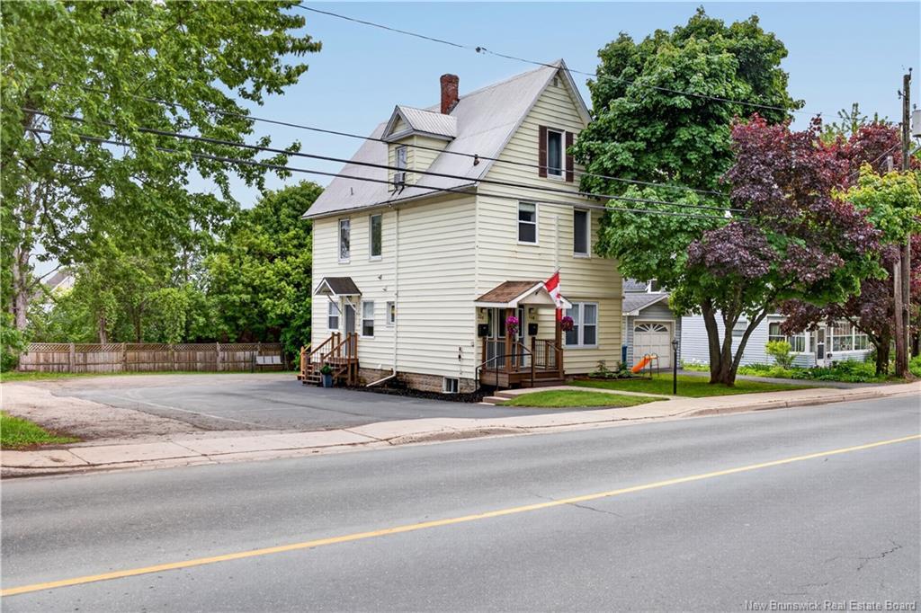 114 Pleasant St, Miramichi, NB