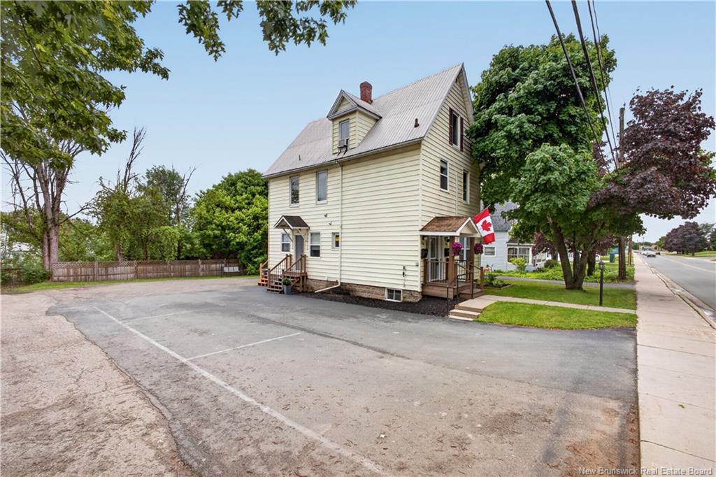 114 Pleasant St, Miramichi, NB