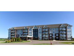 201-185 Royal Oaks Moncton, NB E1H 2P7