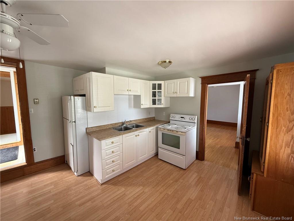 271 Douglas Ave, Bathurst, NB