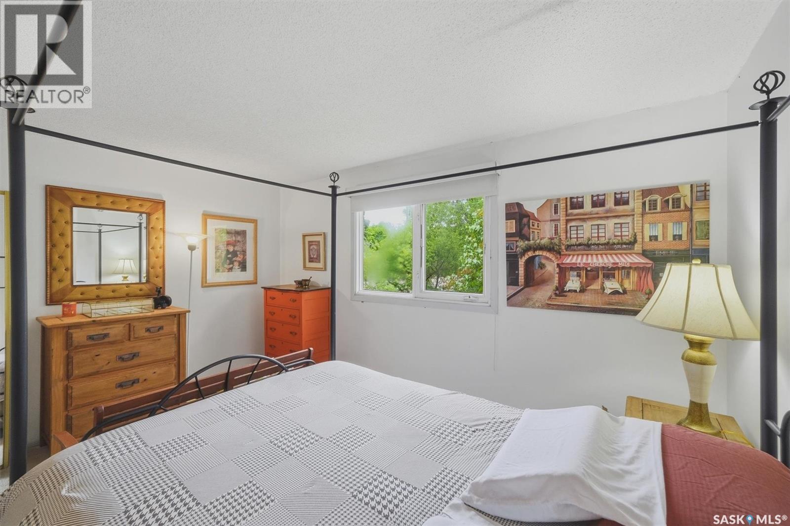 1003 6Th Street E, Saskatoon, SK