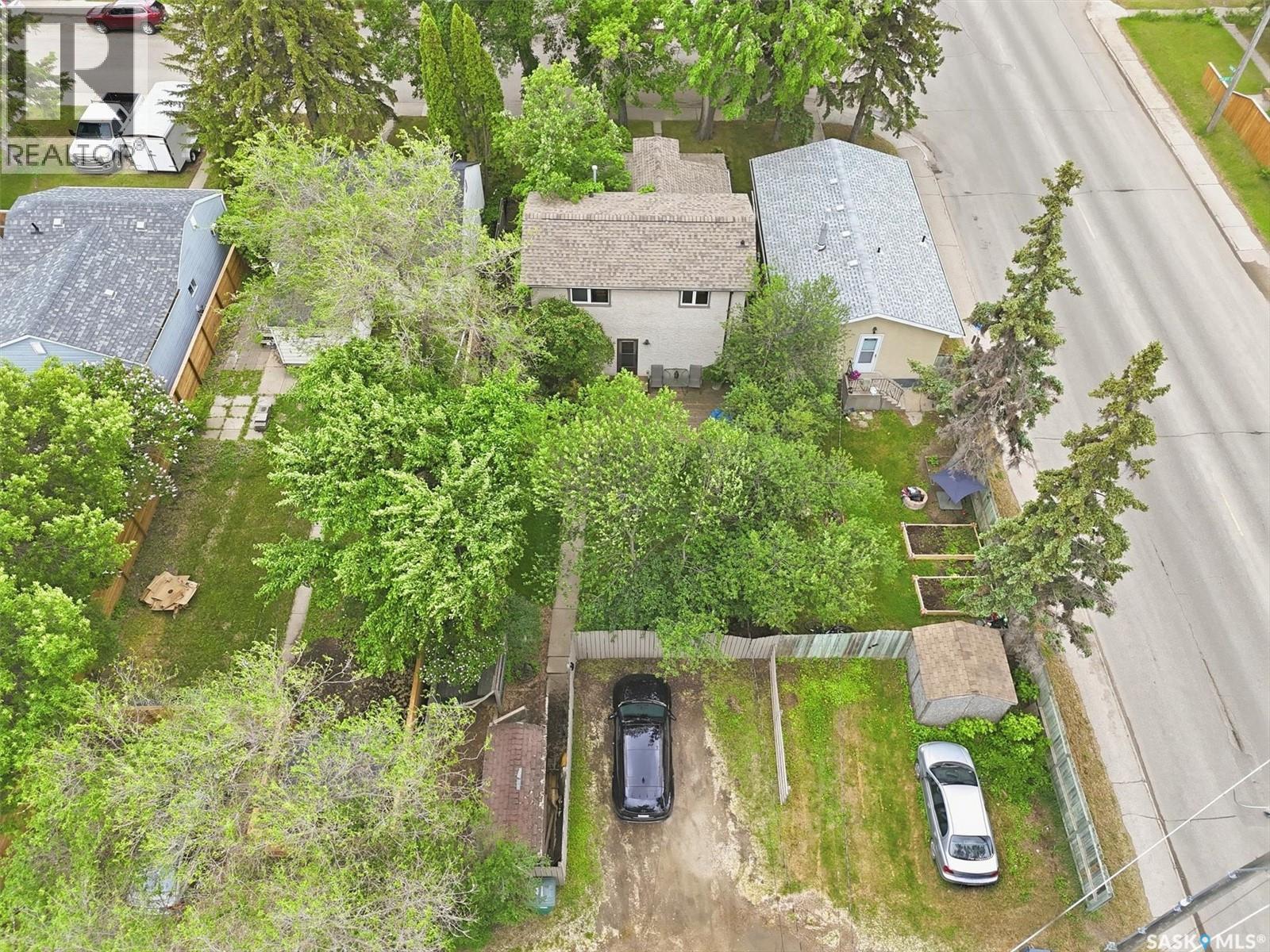 1003 6Th Street E, Saskatoon, SK
