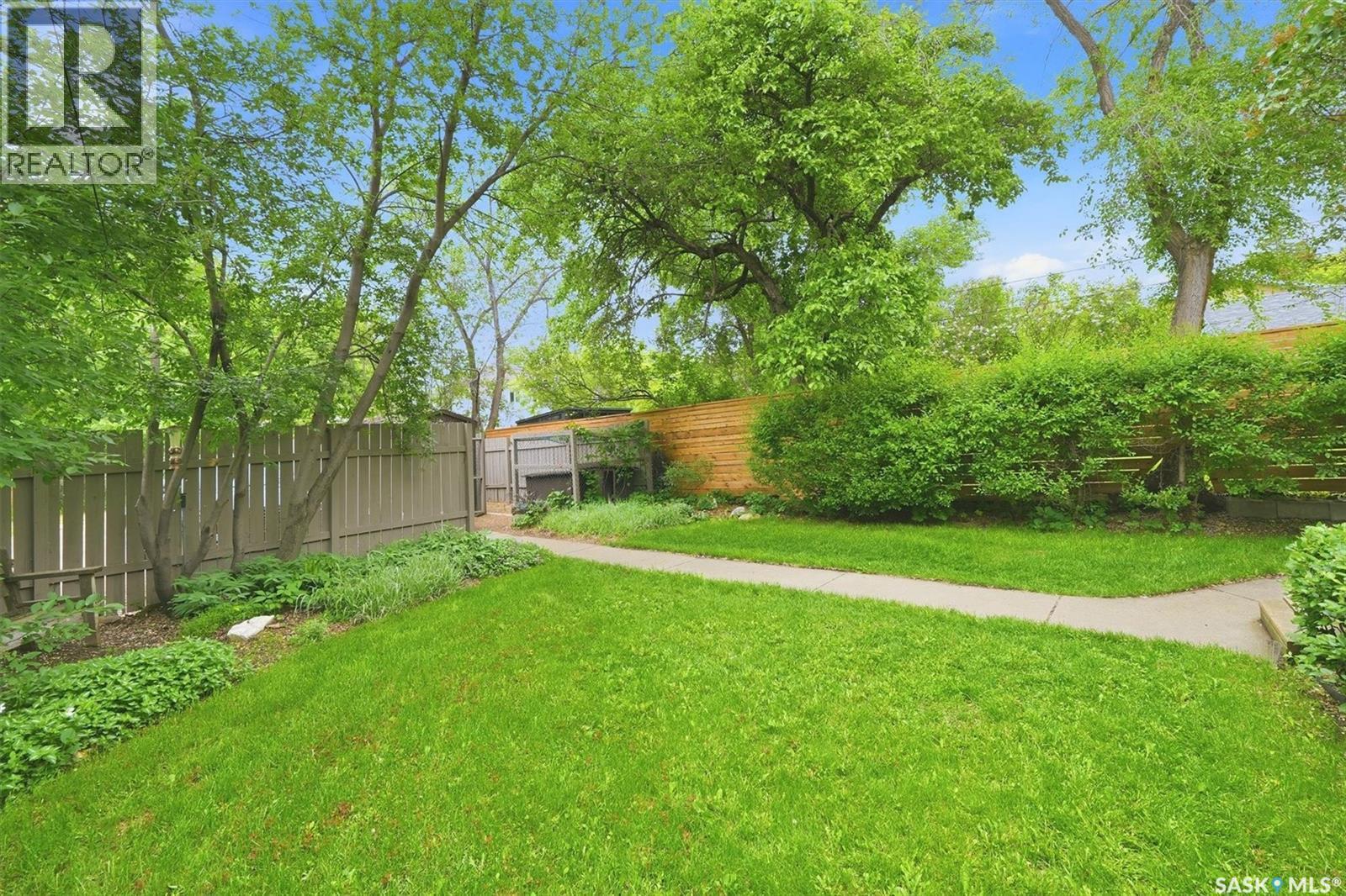 1003 6Th Street E, Saskatoon, SK