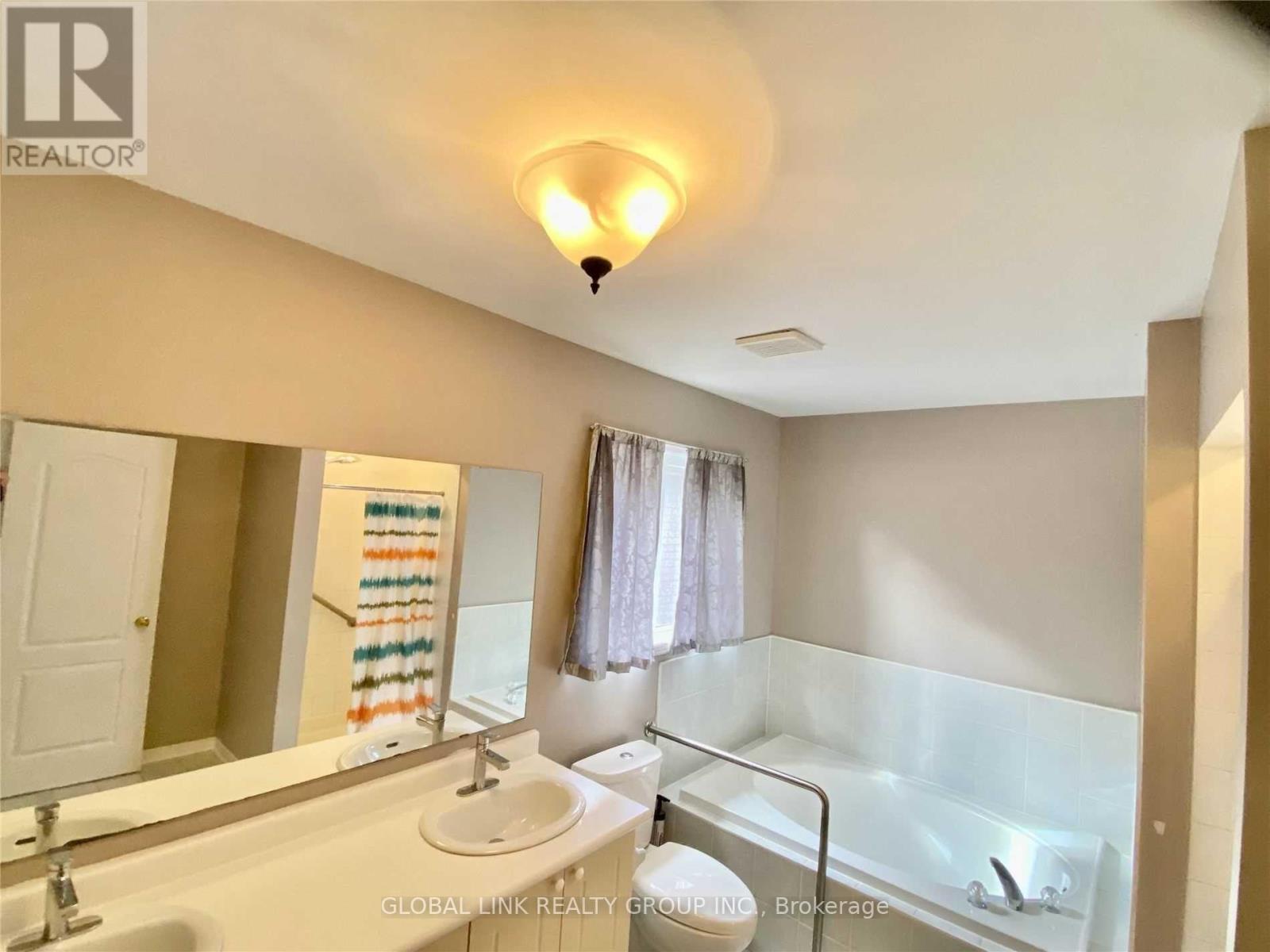 5271 Russell View Road, Mississauga, ON