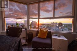 1111 - 7 GALE CRESCENT St. Catharines (E. Chester), ON L2R 7M8