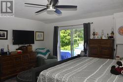 Primary bedroom -