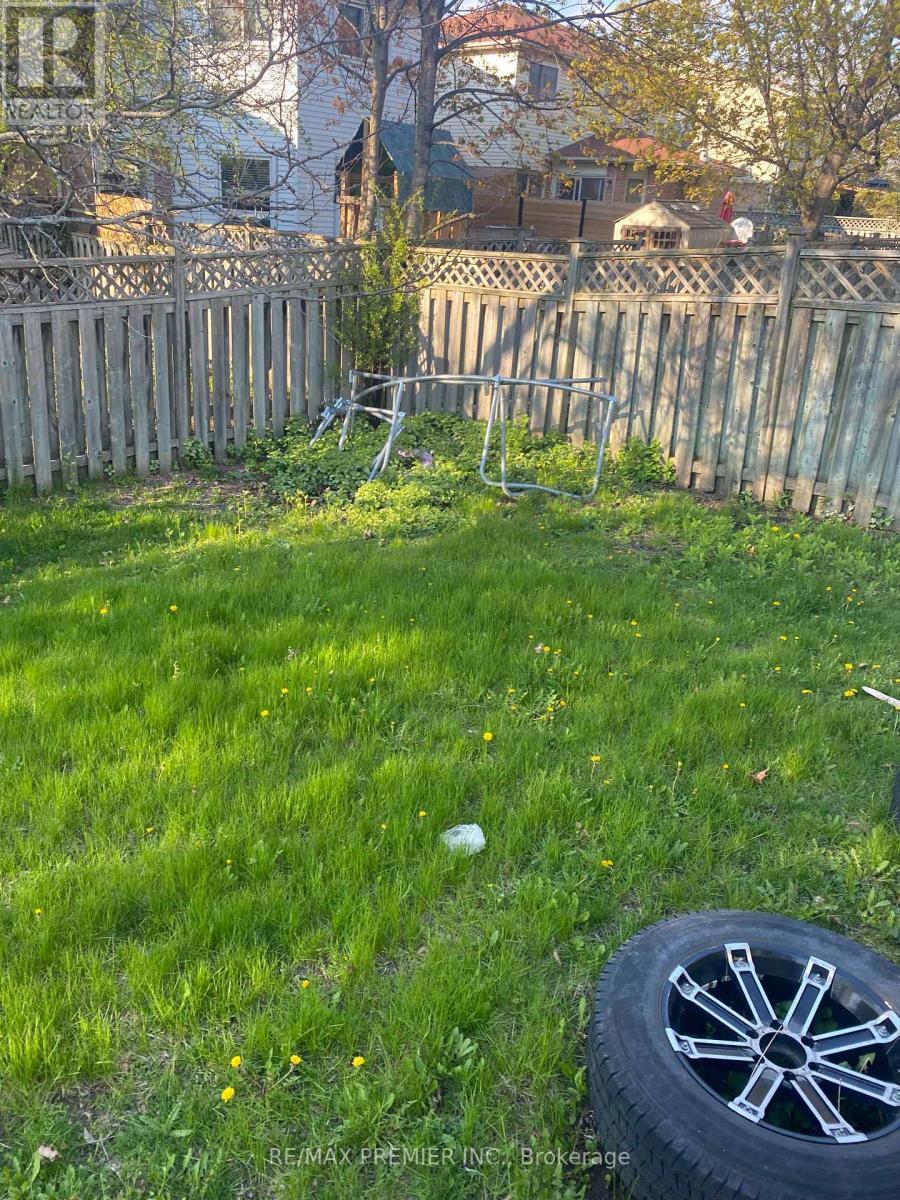 68 Ritchie Avenue, Ajax, ON
