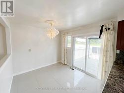 Eat-In-Breakfast Area -