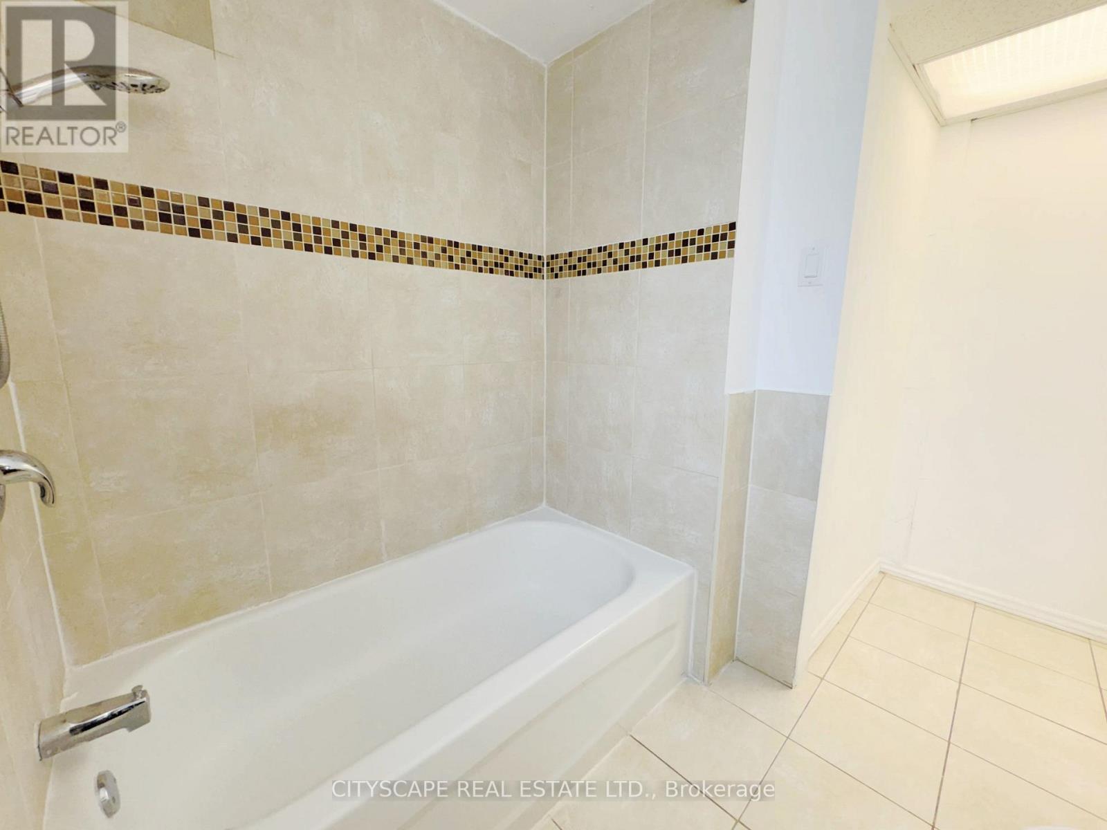 Basement: 4pc Bathroom - 3720 Brandon Gate Drive, Mississauga, ON