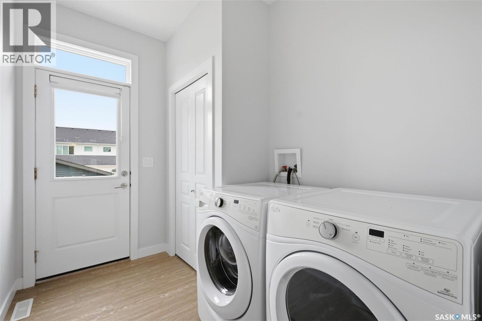 251 Newton Link, Saskatoon, SK