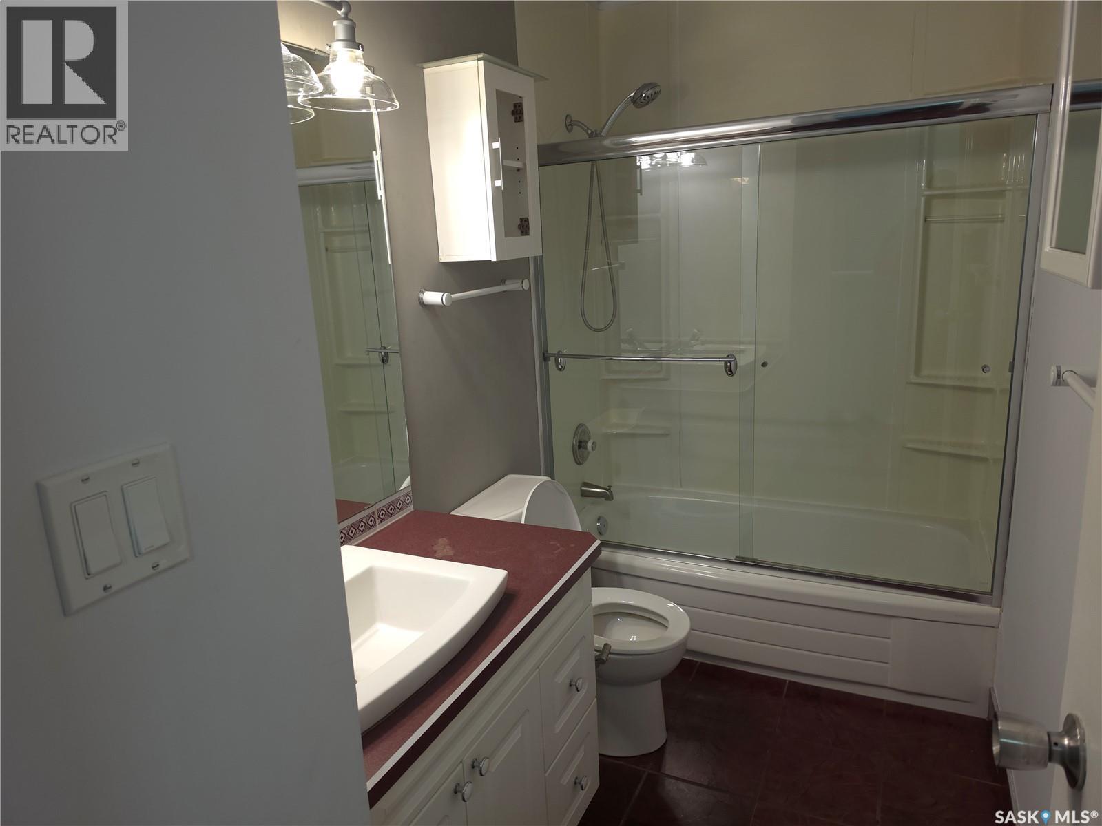 18 1128 Mckercher Drive, Saskatoon, SK