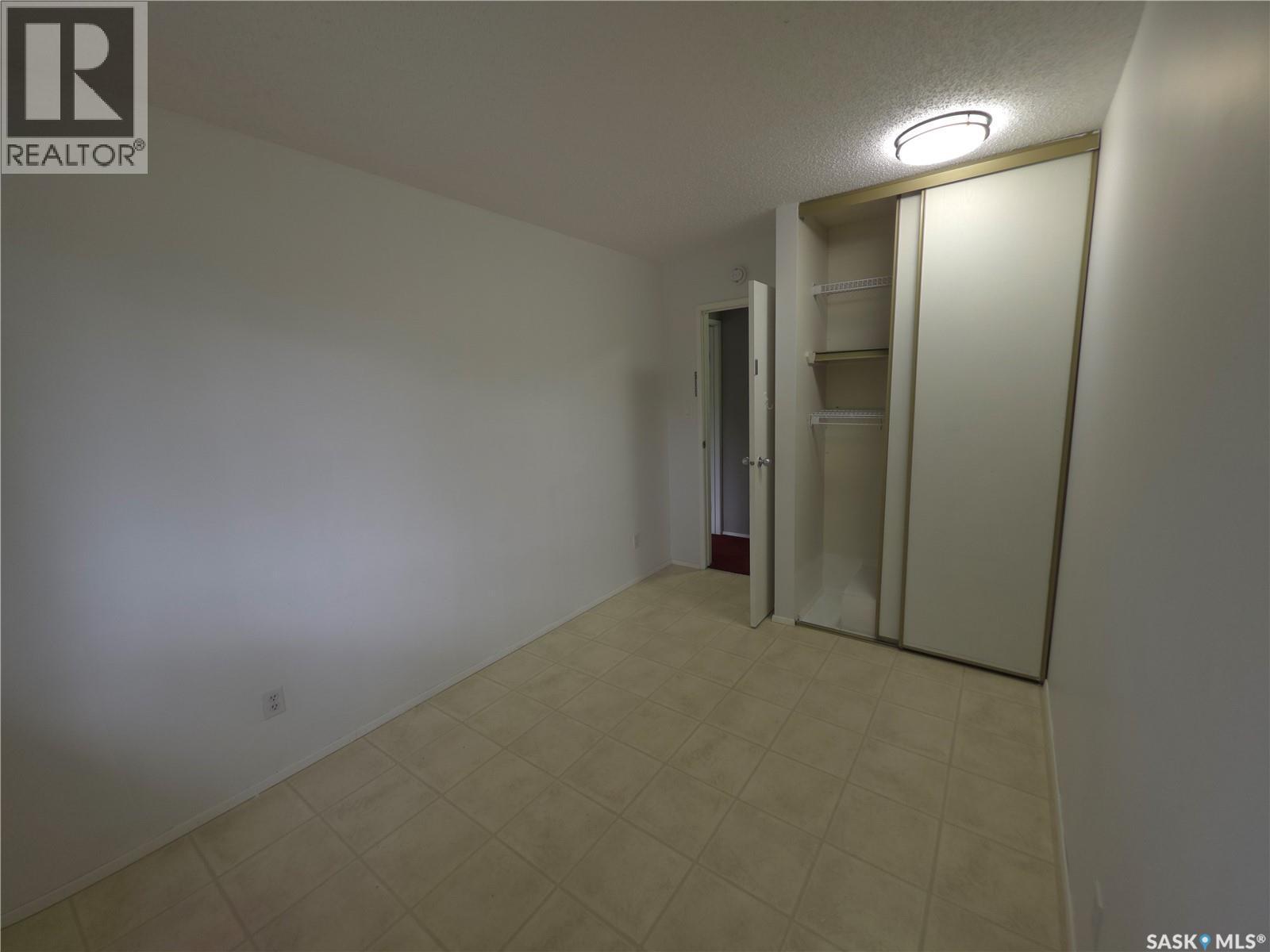 18 1128 Mckercher Drive, Saskatoon, SK