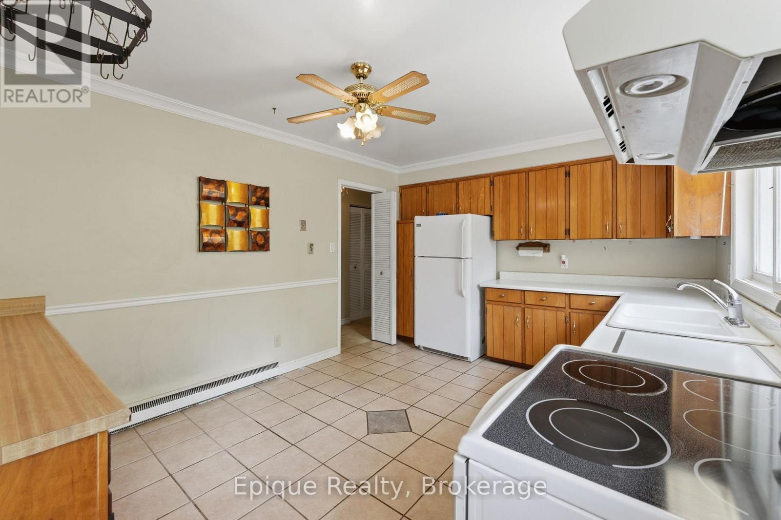 50 Combermere Crescent, Waterloo, ON