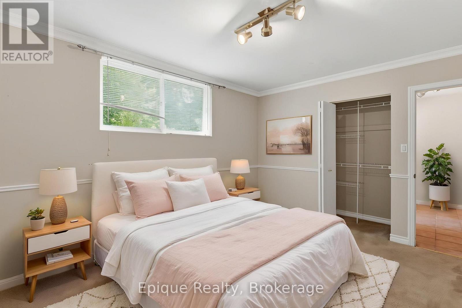 virtually staged - 50 Combermere Crescent, Waterloo, ON